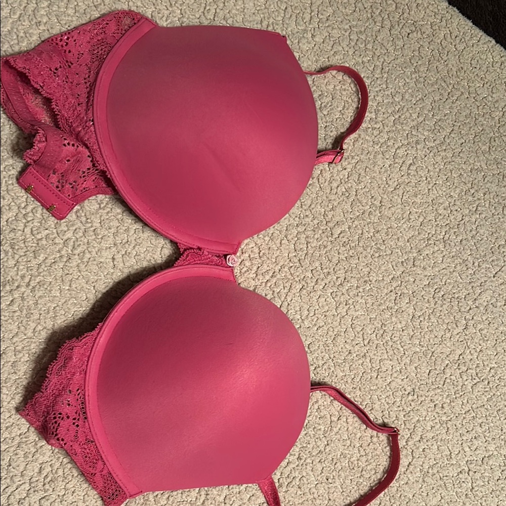 Women's Pink Lace Bra